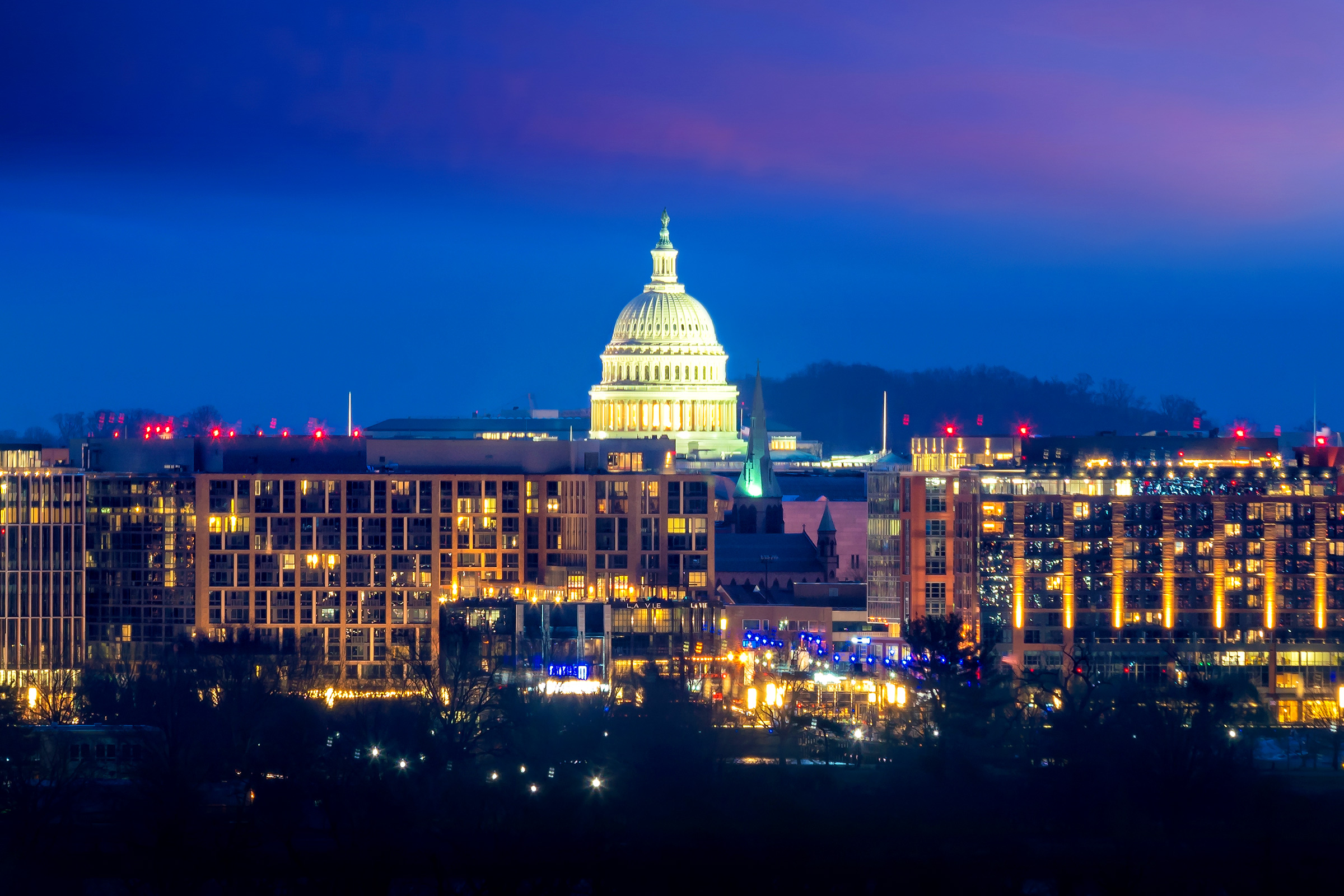 Washington DC Enchanting Holiday Lights Experience Beyond Times Square